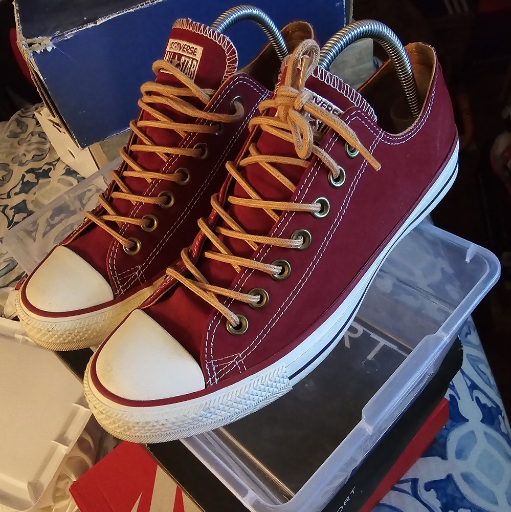 Converse  all stars